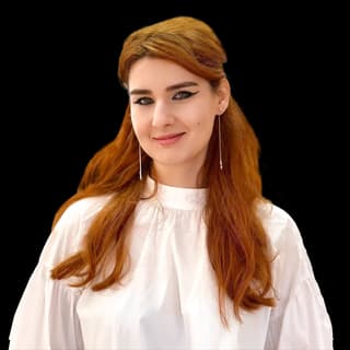 Dr. Alexandra Boza