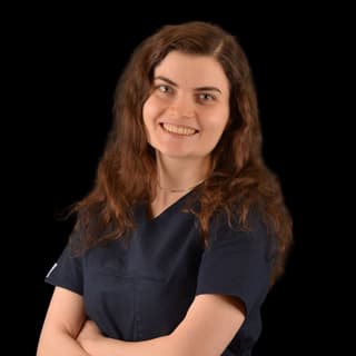 Dr. Raluca Chivu